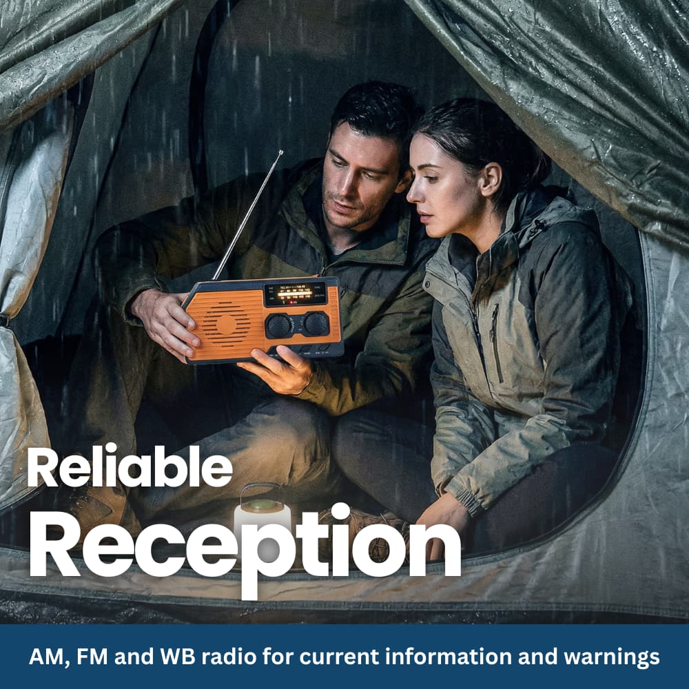 4-in-1 Emergency Radio With Solar Panel, Hand Crank & Power Bank – Blackout & Outdoor